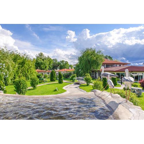 Yaev Family Hotel