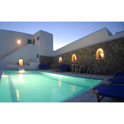 Yanna Asteri Suites