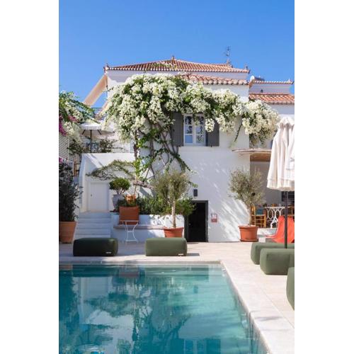 Yayaki Spetses