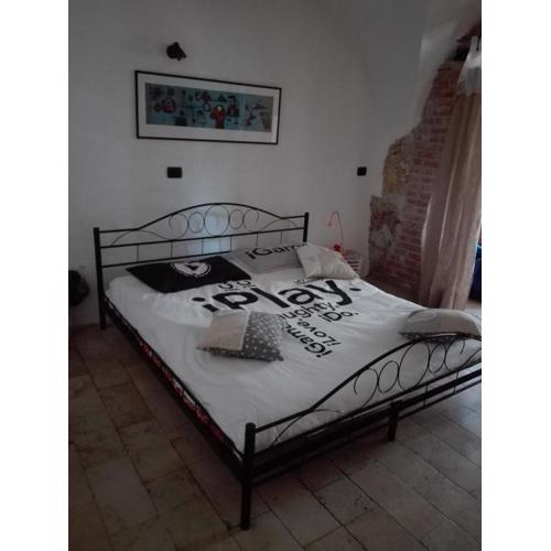 YHouse 33