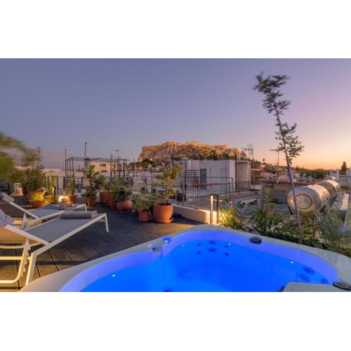 Your 4 bdrm Dream House Acropolis View & Jacuzzi