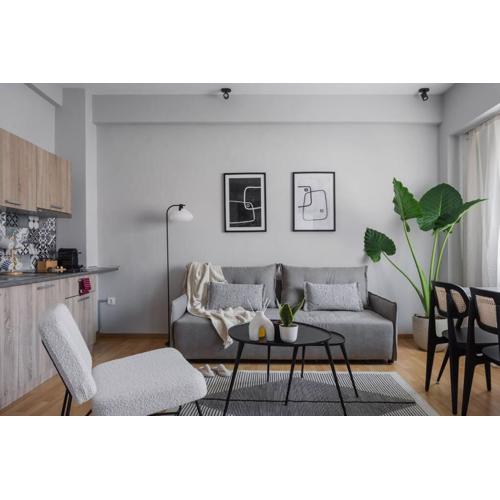 Your Cosy Perch in the Heart of the Athenian Buzz