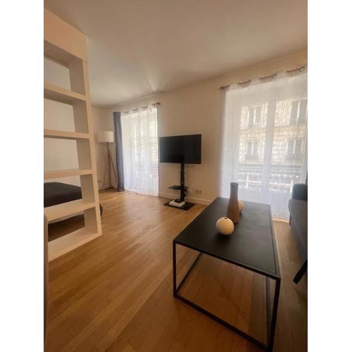 Your cosy Sacré-Coeur Apartment !