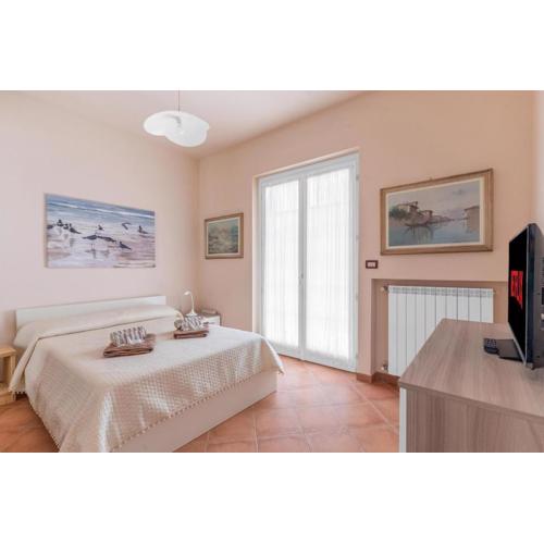 Your home in central Sirmione!