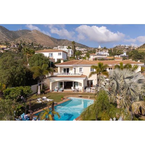 Your Private Paradise Luxurious Villa TODO for Unforgettable Stays