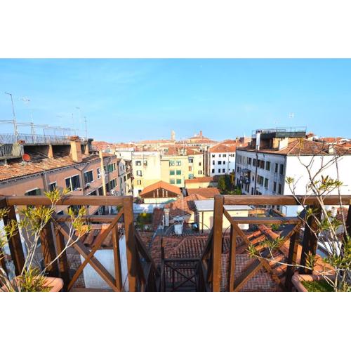 Your Terrace in Venice