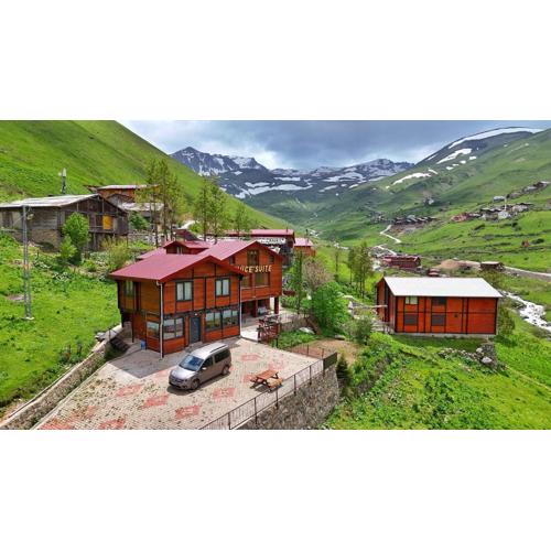 Yüce Suite