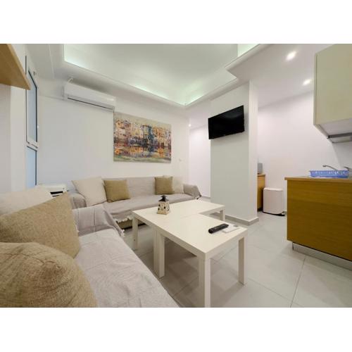 Zaharitsa modern cozy apartment in Koukaki