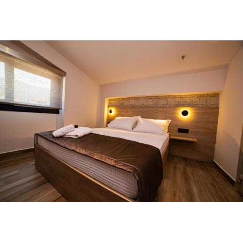 ZAKE LUXE MAISON