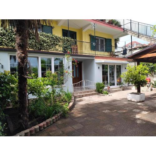 Zambak Vacation Home