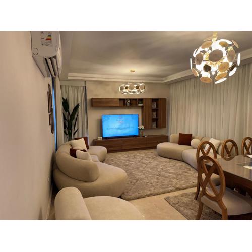 شقه فاخره Zed Tower ElSheikh Zayed