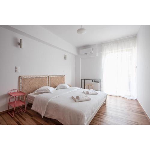 Zen Bright, Exarchia