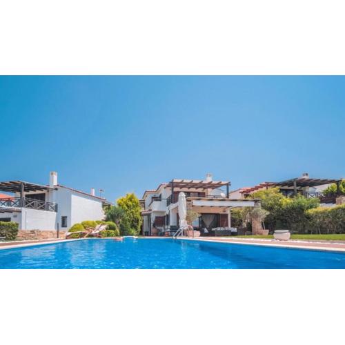 Zennova #17 Lydia Luxury Pool Villa, Elani