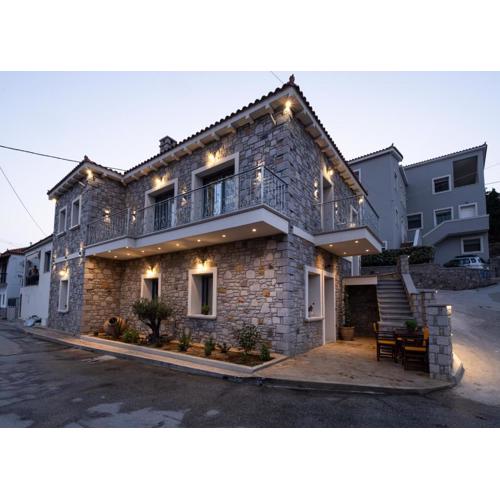 Zeus & Emmanuil Luxury Houses