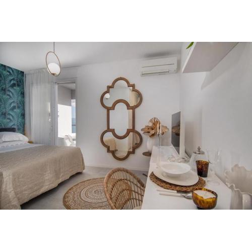Zigo modern studio apartment near beach