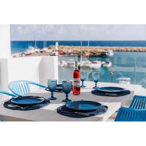 Zima Blue