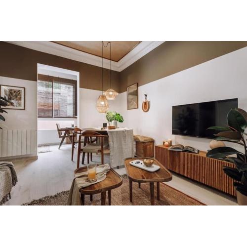 Zioba - 3 bedroom and balcony in Gracia