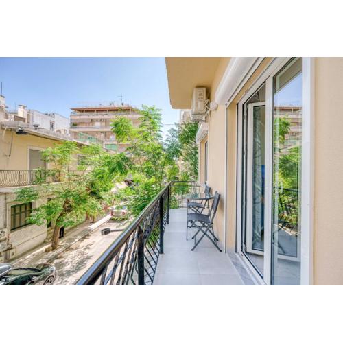 Zografou Bright Getaway - Athens City Escape