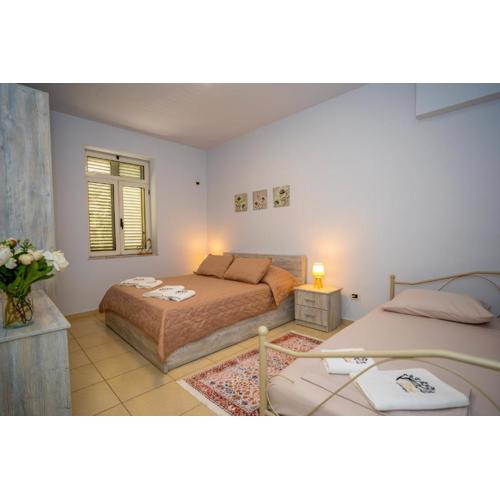 Zoi Apartment