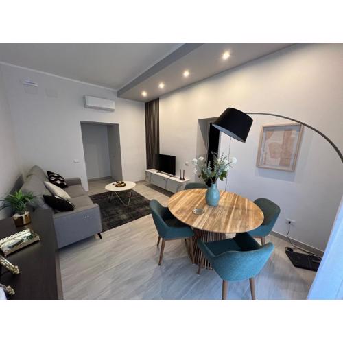 Zola Luxury House