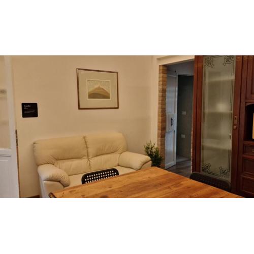 zona Ospedali - piano terra tranquillo - clima - Nina