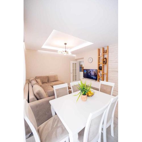 Zoto Luxury Apartment