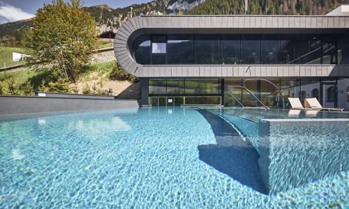 Aktivní i relaxační pobyt v Jižním Tyrolsku: 4* Wellness Sporthotel Ratschings s polopenzí, bazény a saunami