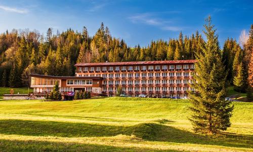 Belianské Tatry v Hotelu Magura s polopenzí, vstupem do wellness (sauny a vířivky) i fitness + dětský svět