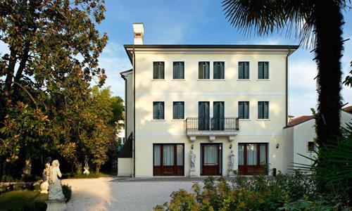 Benátsko u Trevisa: Villa Pace Park Hotel Bolognese **** se snídaní, wellness a ochutnávkou vína + Prosecco