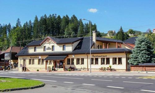 Beskydy a Valašsko: Horní Bečva v Penzionu Staré časy se snídaní nebo polopenzí a privátní vířivkou + slevy