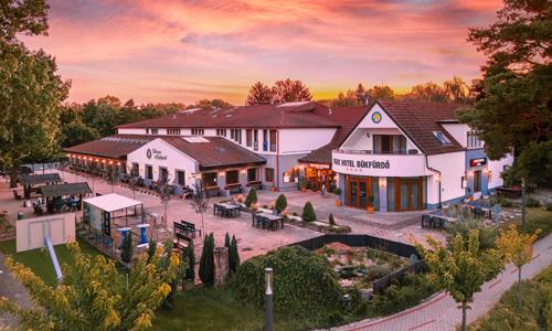 Bük v Park Hotelu Bükfürdő **** vedle termálních lázní se snídaní či polopenzí a neomezeným vstupem do sauny