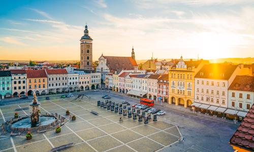 České Budějovice přímo v centru v Hotelu Dvořák **** se snídaněmi a ubytovaním pro dítě do 14 let zdarma