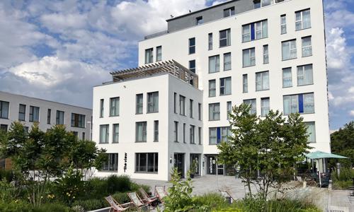 Dovolená u Norimberku a Erlangenu: Apartmán s kuchyňkou ve The Place Herzogenaurach + snídaně formou bufetu