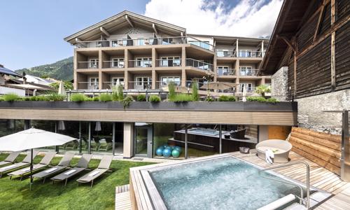 Dovolená v Jižním Tyrolsku nedaleko Merana: Hotel Das Stachelburg **** s polopenzí, wellness a slevovou kartou