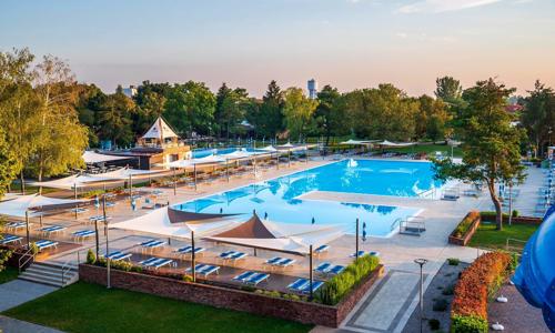 Dunajská Streda: Thermal Hotel Campino **** s polopenzí a až 10 vnitřními a venkovními bazény + dětský koutek