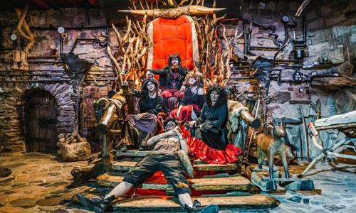 Hlinsko: Peklo Čertovina v Hotelu Kocourkov s polopenzí a wellness s 5 saunami + sleva do Pohádkové vesničky