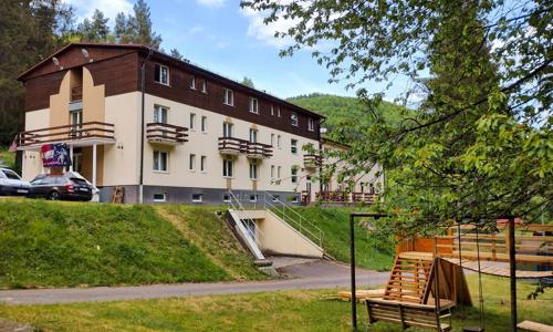 Horský pobyt na Slovensku: Horský Hotel Magura *** se snídaní nebo polopenzí + wellness procedury a fitness