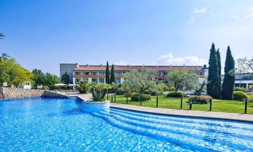 Itálie u Lago di Garda a zábavního parku Gardaland: 4* Parc Hotel s all inclusive light + bazény a sleva