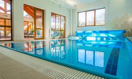 Jeseníky: Zlaté Hory v Hotelu Praděd Thamm *** s neomezeným wellness (bazén, sauny a vířivka) a polopenzí