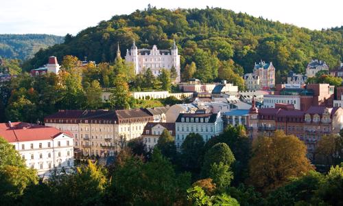 Karlovy Vary ve vile 4* Spa Resort komplexu Bristol Group se snídaní nebo polopenzí a neomezeným wellness