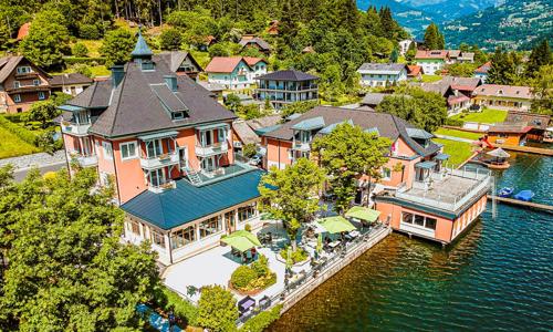 Korutany: Pobyt na břehu jezera ve Strandhotelu Burgstaller *** s polopenzí, wellness, vlastní pláží + slevy