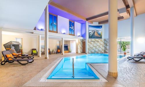 Koserow u Baltského moře: Pobyt v SEETELHOTEL Nautic Usedom Hotelu & Spa **** se snídaněmi + bazény a sauny