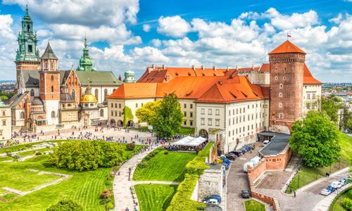 Krakov v Hotelu Daisy Superior *** s dobovými pokoji, snídaněmi, neomezeným bazénem, saunou a 20% slevami