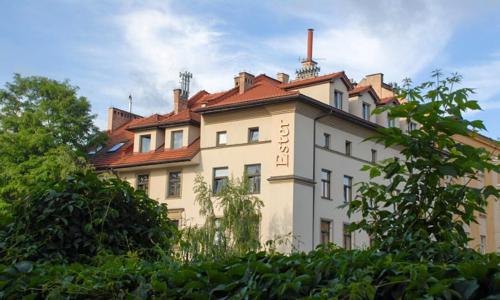 Krakov: Židovská čtvrt Kaziměř ve stylovém Hotelu Ester **** se snídaní nebo polopenzí a vstupem do sauny