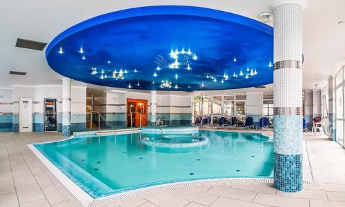 Lázně Hajdúszoboszló v Hotelu Silver **** s polopenzí a wellness se 3 druhy saun, vířivkou a termálními bazény