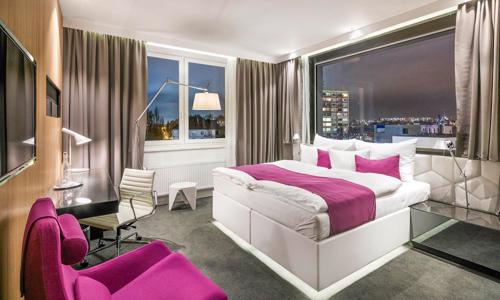 Liberec: Luxus v designovém Pytloun Grand Hotelu Imperial **** se snídaní, drinkem a slevou na masáž