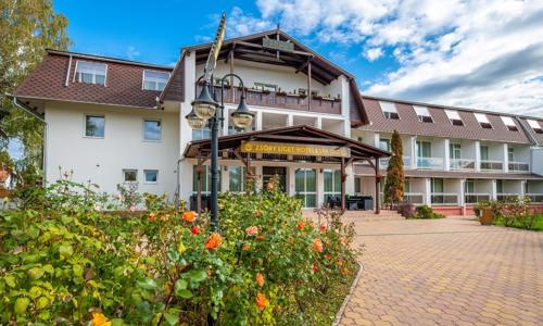 Maďarsko: Dovolená u lázní v Zsóry Liget Hotelu&Spa ***superior s polopenzí a wellness + sleva na termály
