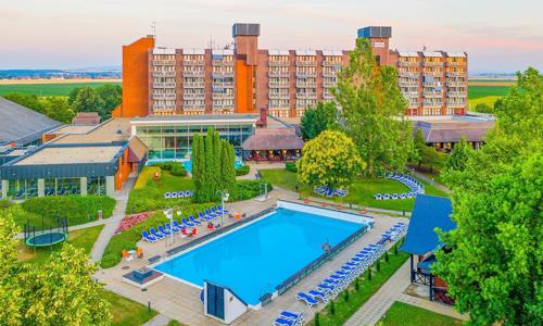 Maďarsko u lázní Bükfürdo: Danubius Hotel Bük **** s all inclusive a bohatým neomezeným wellness + dítě zdarma