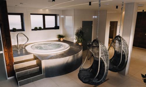 Moravské Slovácko u Baťova kanálu: Pobyt v apartmánu ve Wellness Veselí se snídaněmi, 2 vířivkami a 2 saunami