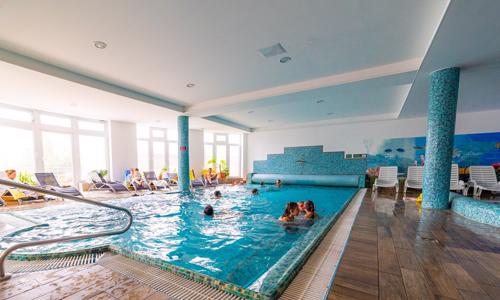 Pobyt u maďarského pohoří Mátra: Sástó Hotel *** s polopenzí + neomezené wellness, solná jeskyně a vyžití